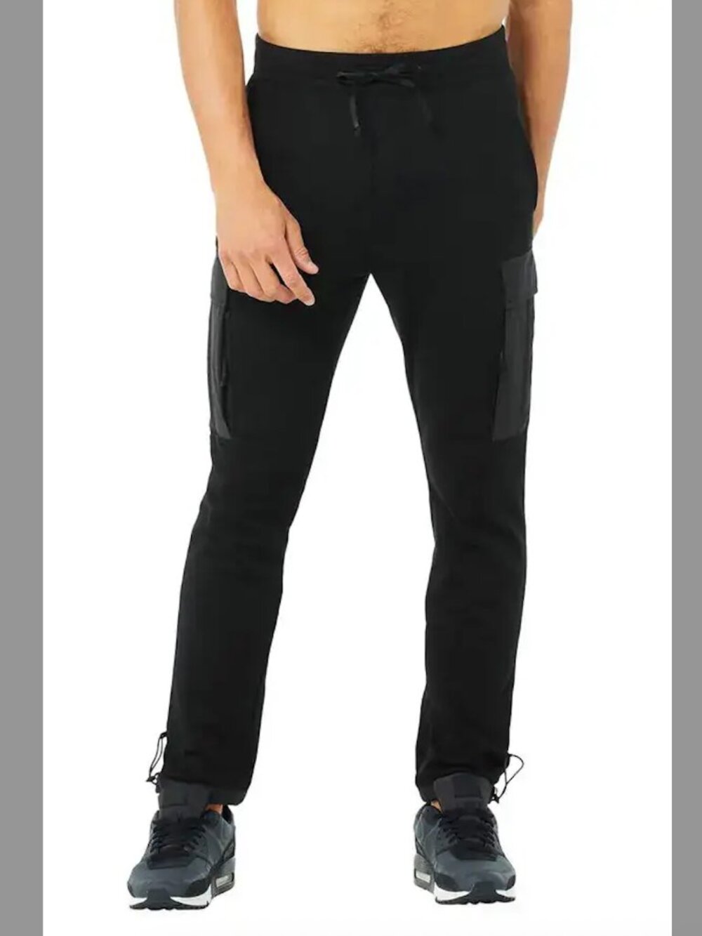 Alo Yoga Traverse Black Men's Cargo Sweatpants